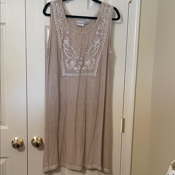 raya sun Dresses & Skirts - Raya Sun Light Tan Embroidered Dress